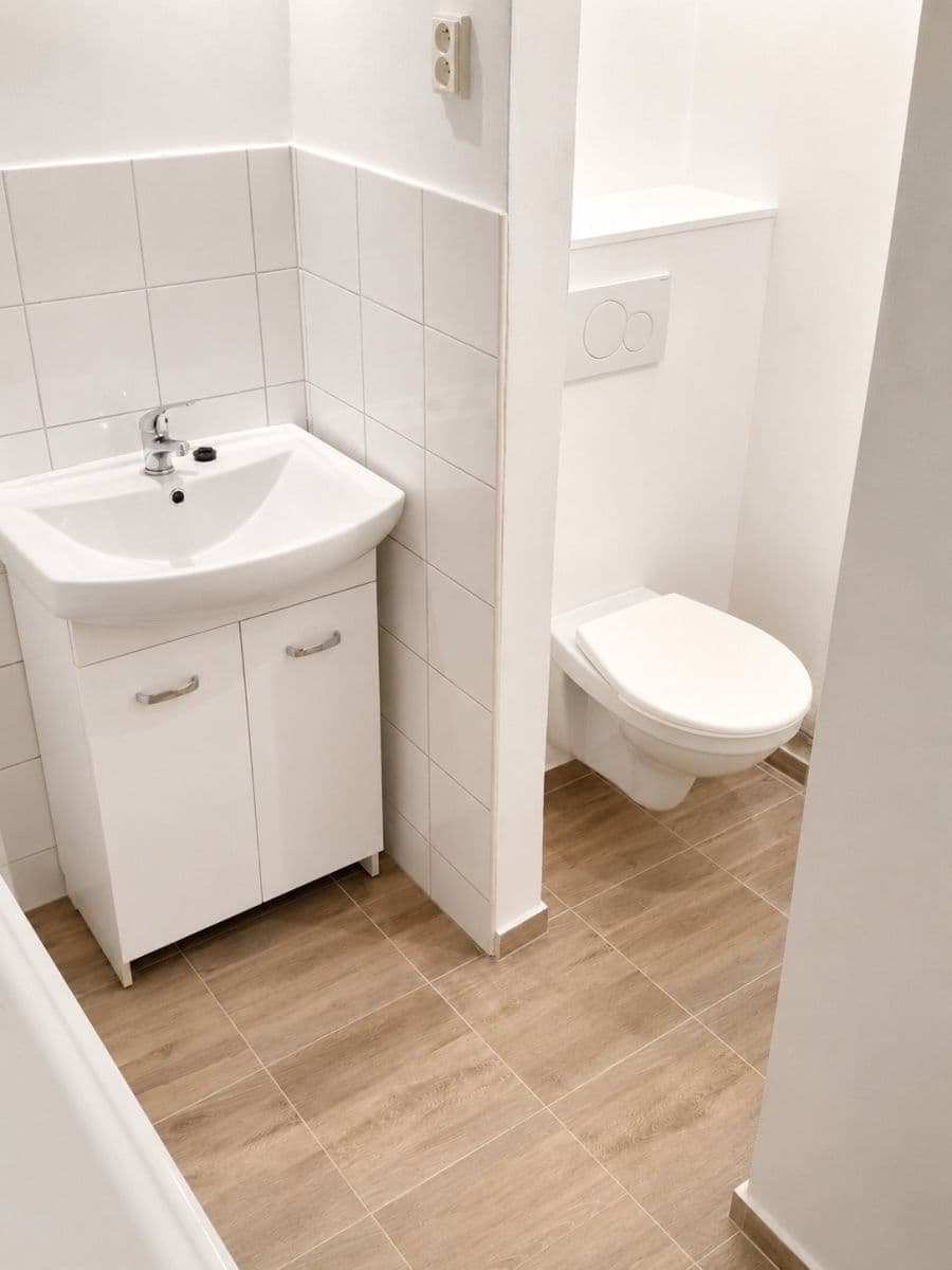 Pronájem bytu 1+1 38 m², Gerasimovova, Ostrava, Moravskoslezský kraj Pronájem bytu 1+1 38 m², Gerasimovova, Ostrava, Moravskoslezský kraj