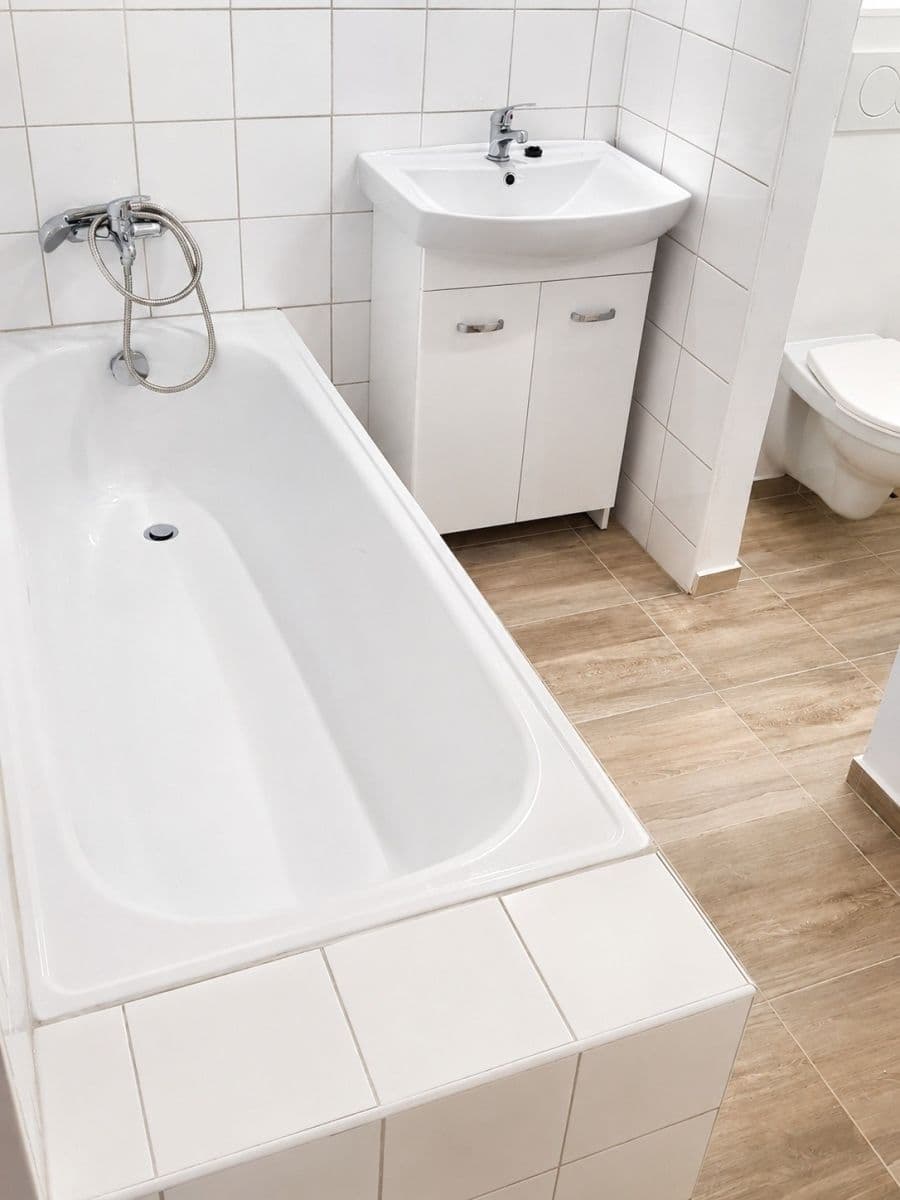Pronájem bytu 1+1 38 m², Gerasimovova, Ostrava, Moravskoslezský kraj Pronájem bytu 1+1 38 m², Gerasimovova, Ostrava, Moravskoslezský kraj