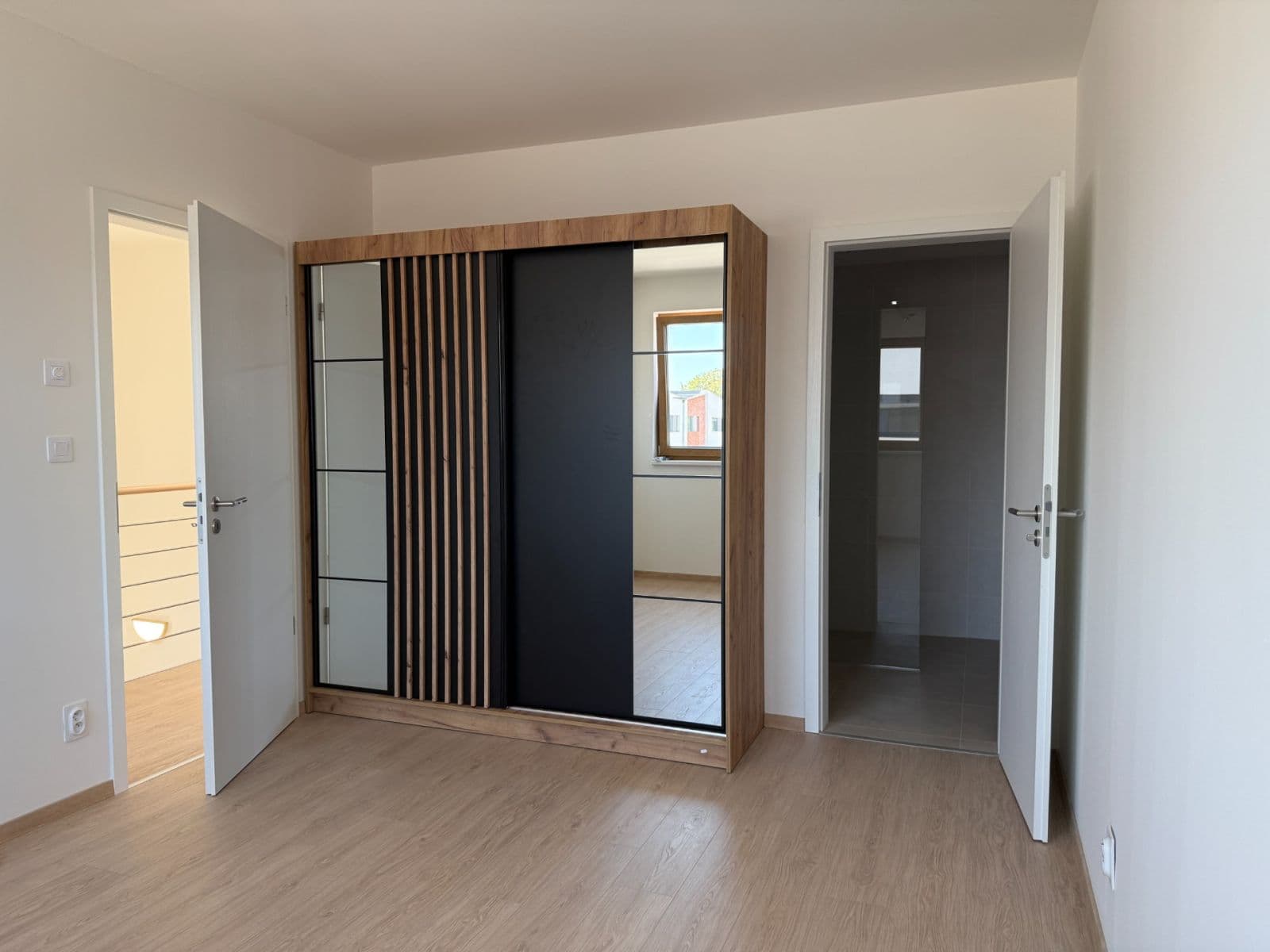 Pronájem domu 143 m², pozemek 120 m², Hubačova, Praha, Praha Pronájem domu 143 m², pozemek 120 m², Hubačova, Praha, Praha