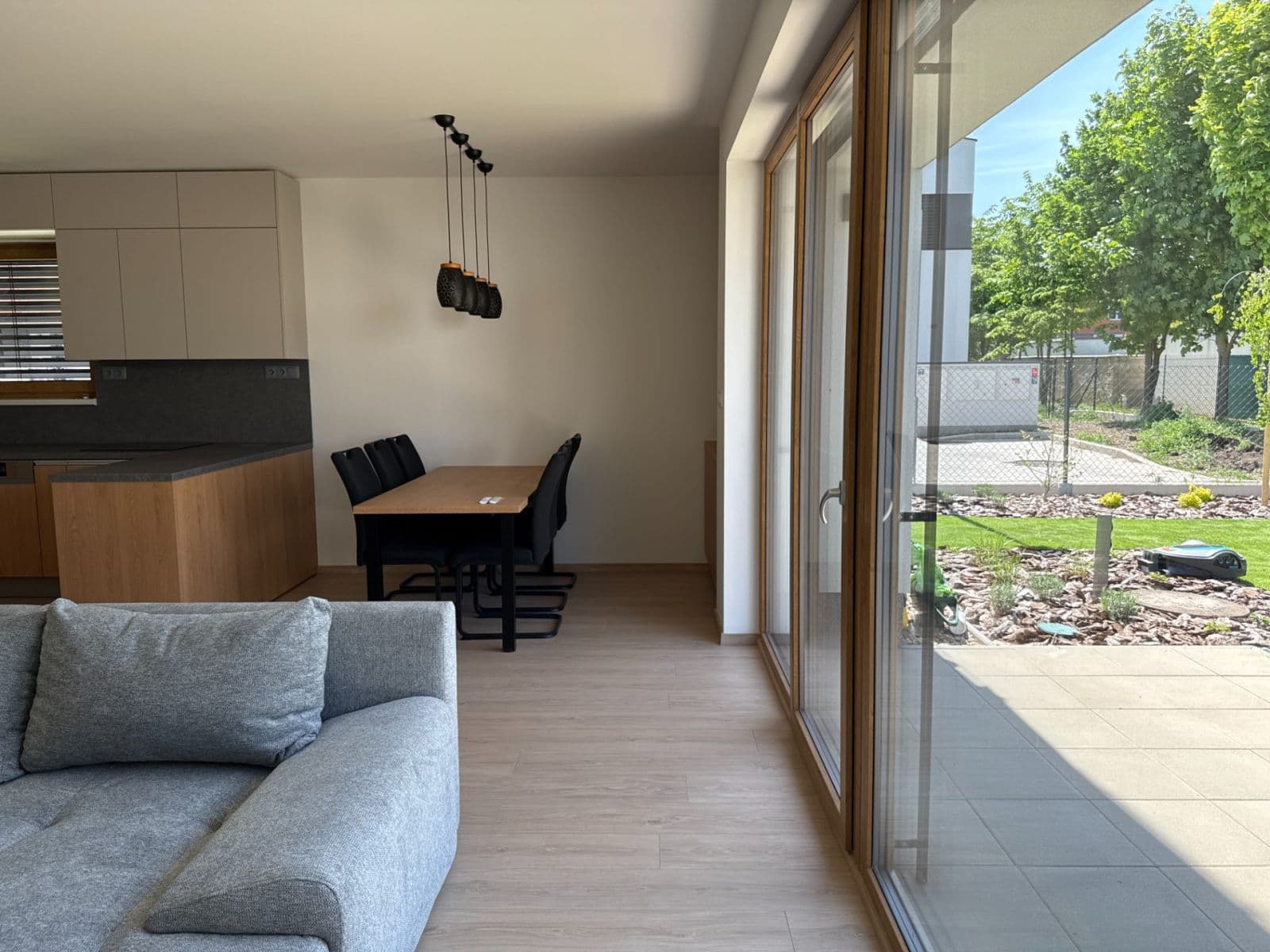 Pronájem domu 143 m², pozemek 120 m², Hubačova, Praha, Praha Pronájem domu 143 m², pozemek 120 m², Hubačova, Praha, Praha