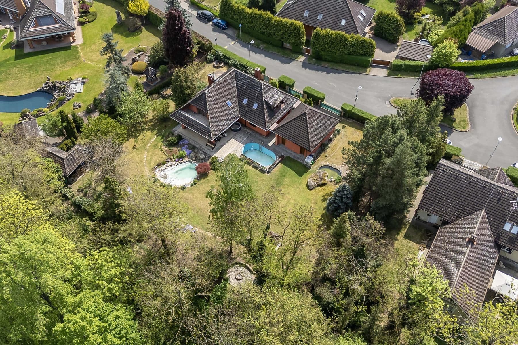 Prodej domu 243 m², pozemek 1.810 m², Nové Město nad Metují, Královéhradecký kraj Prodej domu 243 m², pozemek 1.810 m², Nové Město nad Metují, Královéhradecký kraj