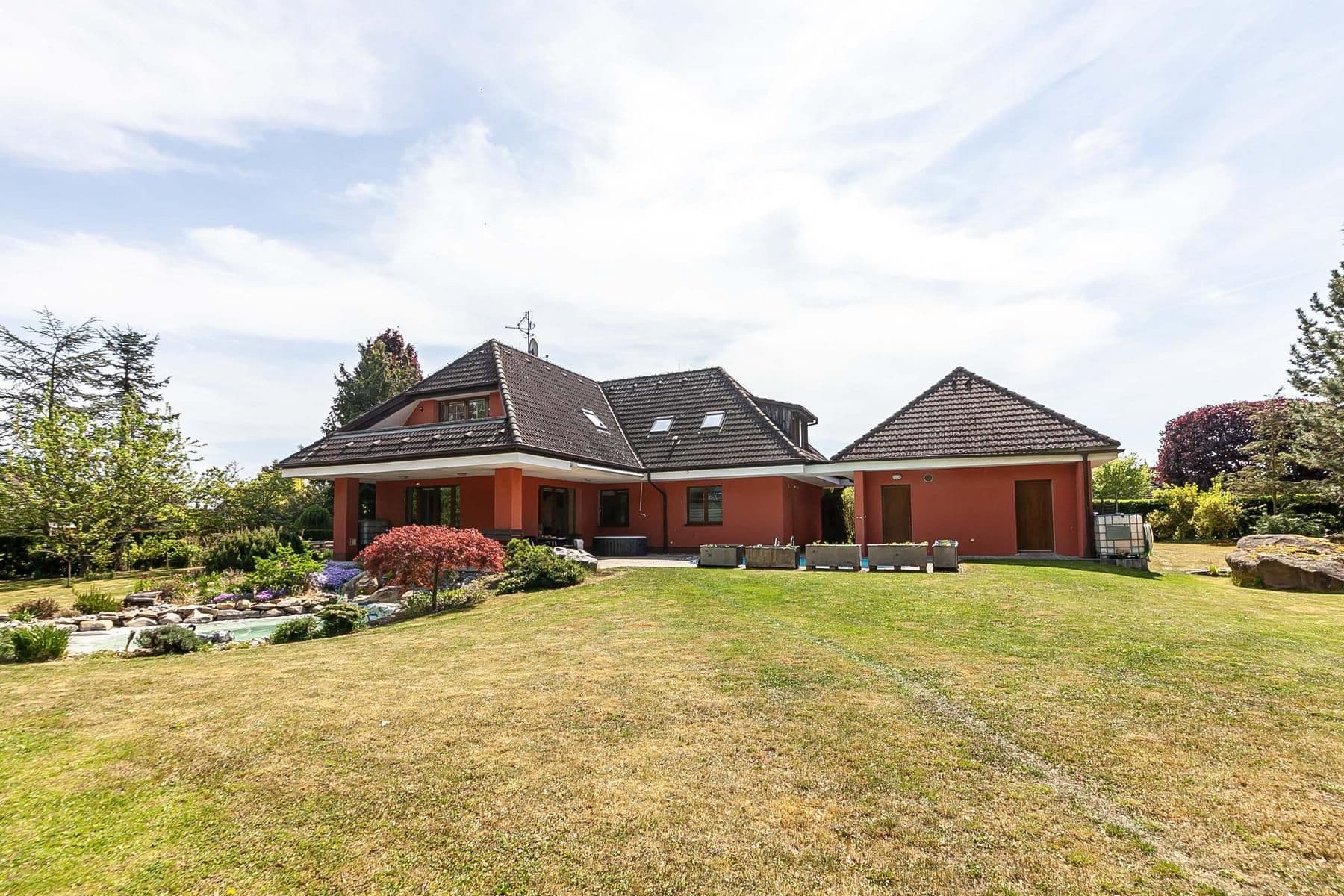 Prodej domu 243 m², pozemek 1.810 m², Nové Město nad Metují, Královéhradecký kraj Prodej domu 243 m², pozemek 1.810 m², Nové Město nad Metují, Královéhradecký kraj