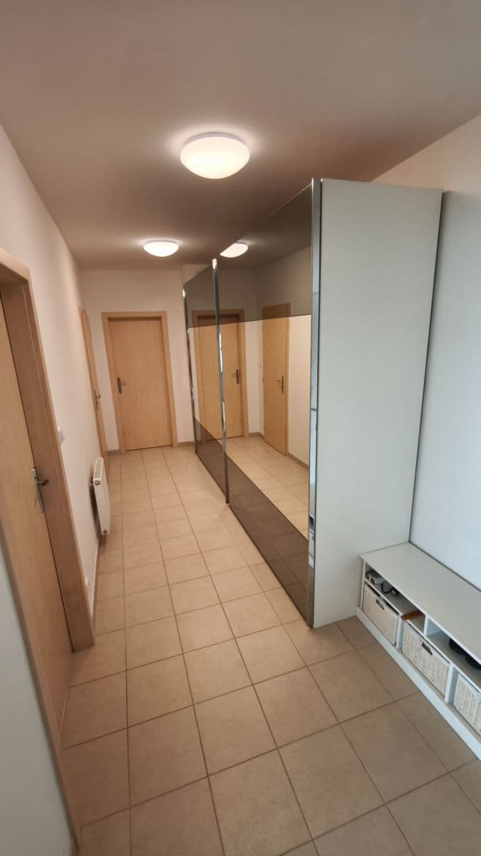 Prodej bytu 2+kk 82 m², Na Harfě, Praha, Praha Prodej bytu 2+kk 82 m², Na Harfě, Praha, Praha