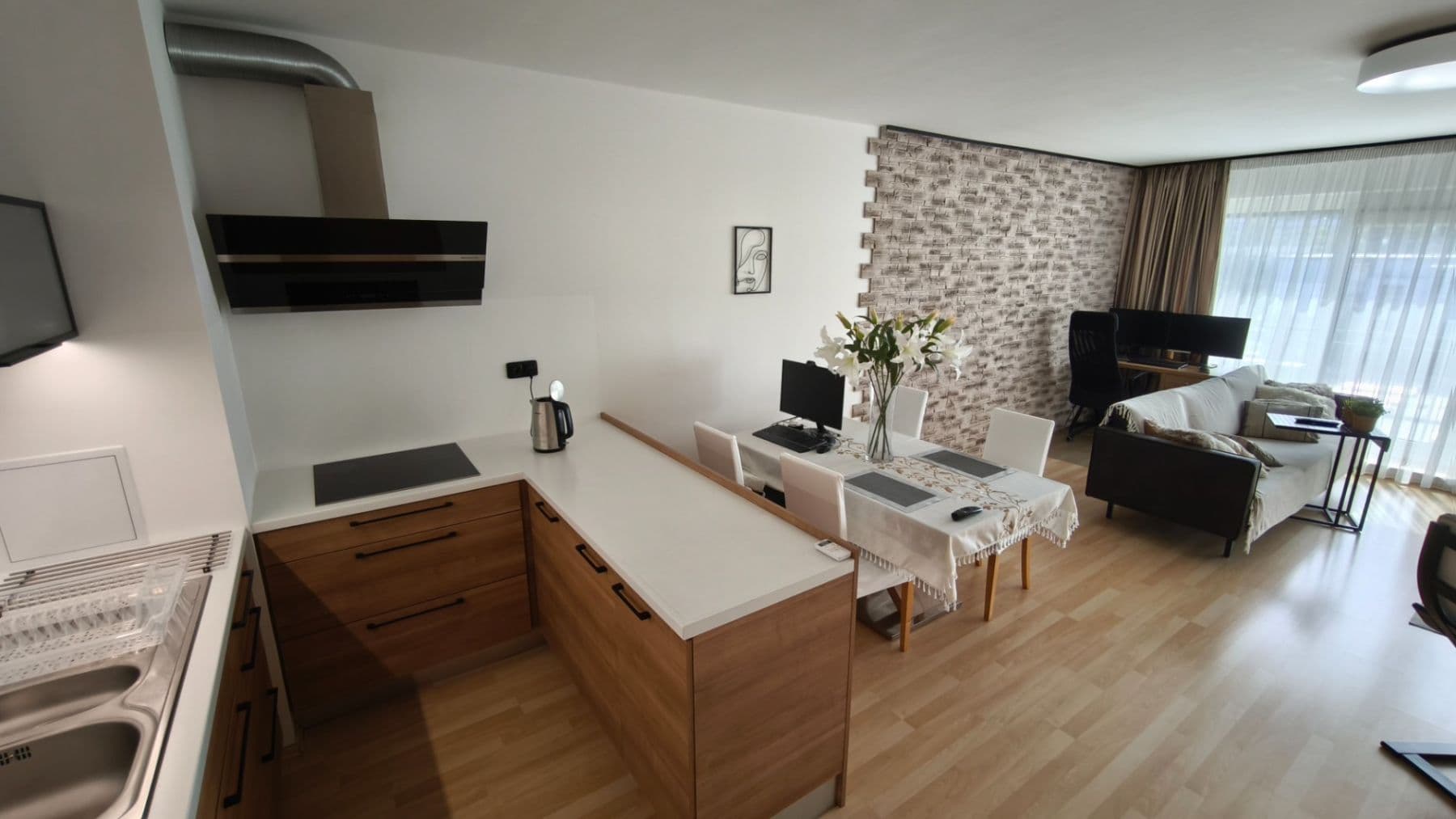 Prodej bytu 2+kk 82 m², Na Harfě, Praha, Praha Prodej bytu 2+kk 82 m², Na Harfě, Praha, Praha