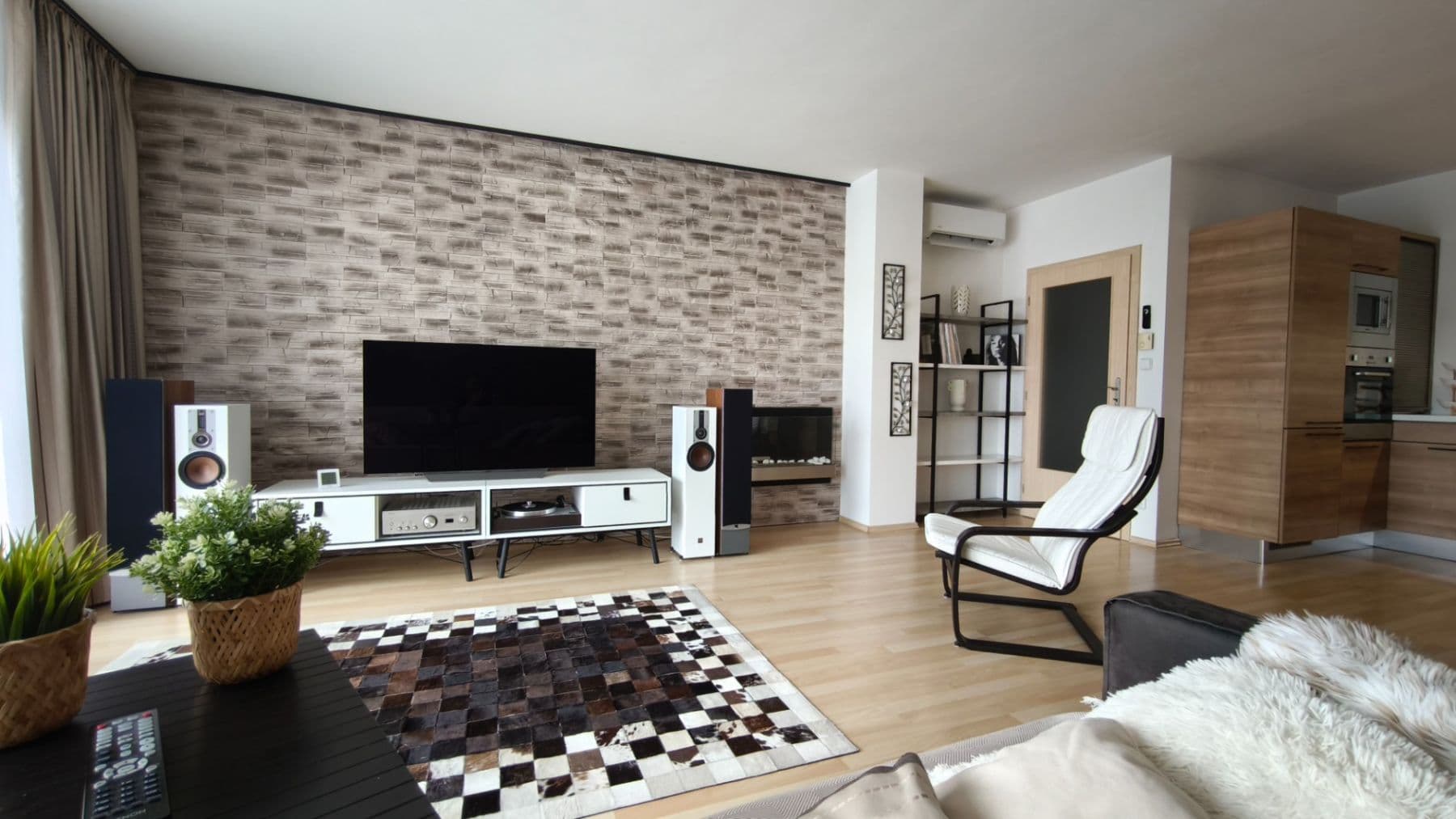 Prodej bytu 2+kk 82 m², Na Harfě, Praha, Praha Prodej bytu 2+kk 82 m², Na Harfě, Praha, Praha