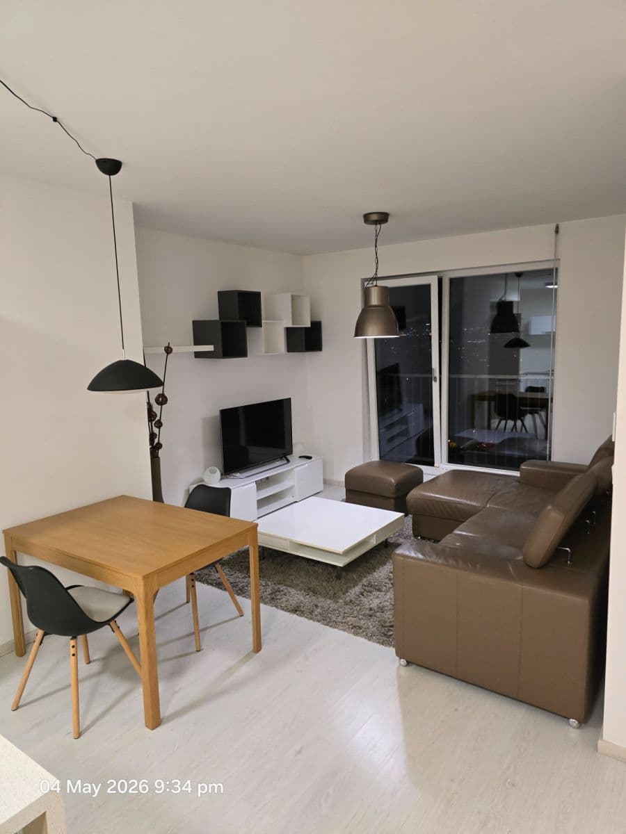 Pronájem bytu 2+kk 56 m², Počernická, Praha, Praha Pronájem bytu 2+kk 56 m², Počernická, Praha, Praha