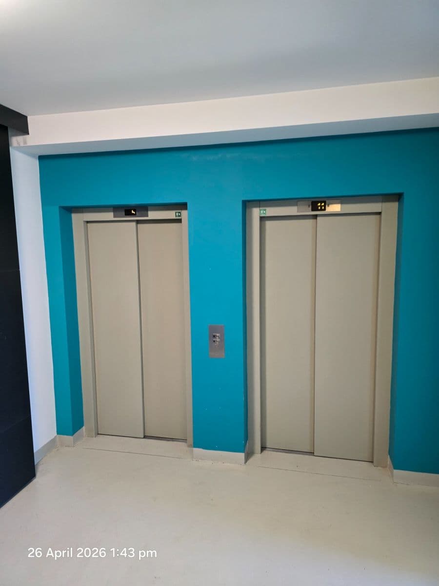 Pronájem bytu 2+kk 56 m², Počernická, Praha, Praha Pronájem bytu 2+kk 56 m², Počernická, Praha, Praha