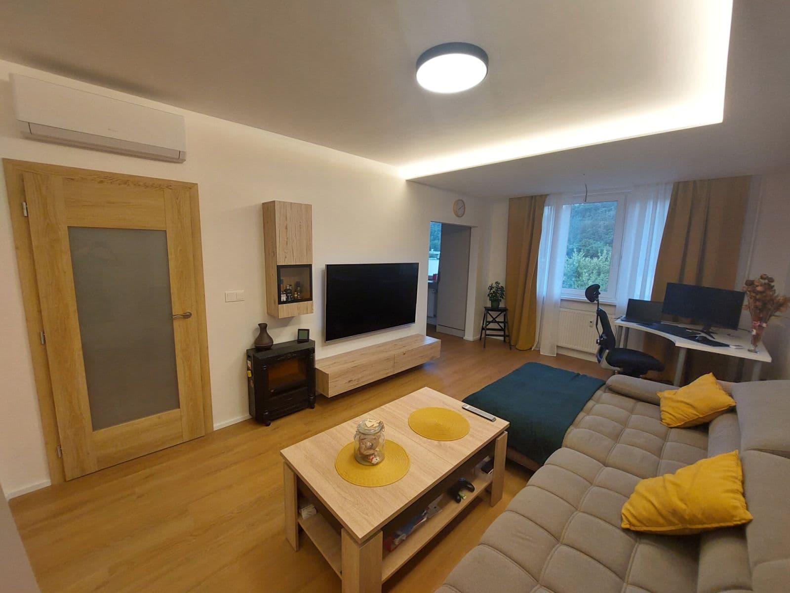 Pronájem bytu 3+1 77 m², Olbrachtovo náměstí, Brno, Jihomoravský kraj Pronájem bytu 3+1 77 m², Olbrachtovo náměstí, Brno, Jihomoravský kraj