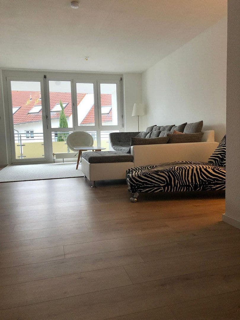 Prodej bytu 4+1 88 m², Wernau (Neckar), Bádensko-Württembersko Prodej bytu 4+1 88 m², Wernau (Neckar), Bádensko-Württembersko