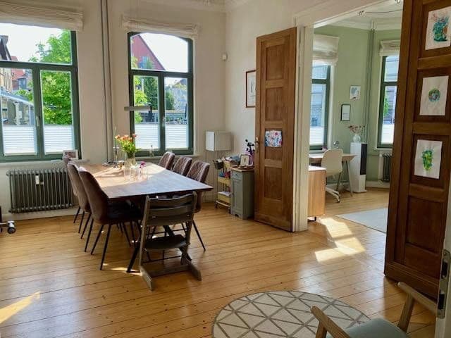 Prodej bytu 4+kk 175 m², Braunschweig, Dolní Sasko Prodej bytu 4+kk 175 m², Braunschweig, Dolní Sasko