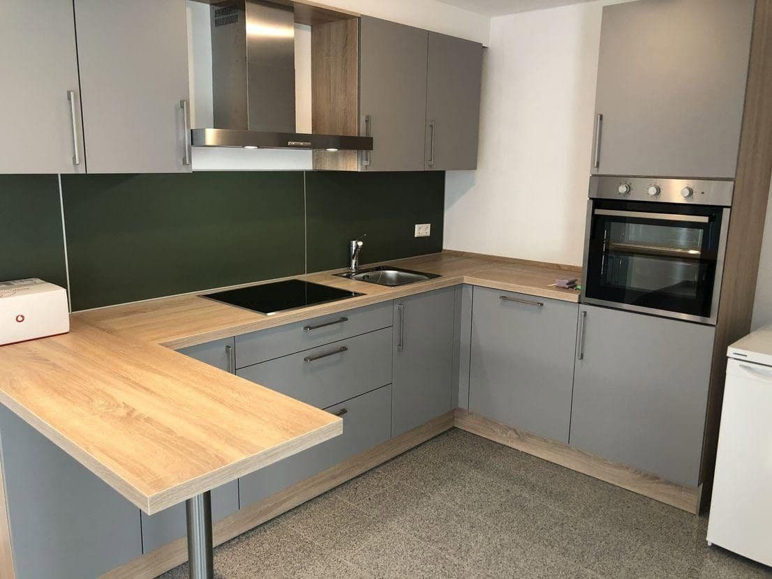 Pronájem bytu 2+kk 50 m², Kirchheim am Neckar, Bádensko-Württembersko Pronájem bytu 2+kk 50 m², Kirchheim am Neckar, Bádensko-Württembersko
