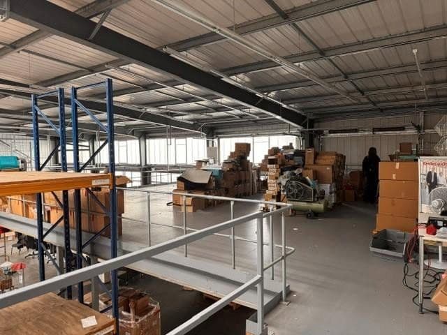 Prodej nebytového prostoru 6.072 m², Leipheim, Bavorsko Prodej nebytového prostoru 6.072 m², Leipheim, Bavorsko