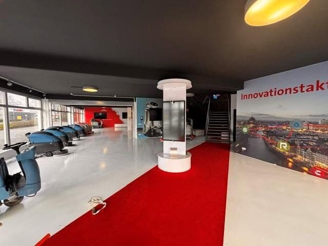 Prodej nebytového prostoru 6.072 m², Leipheim, Bavorsko Prodej nebytového prostoru 6.072 m², Leipheim, Bavorsko