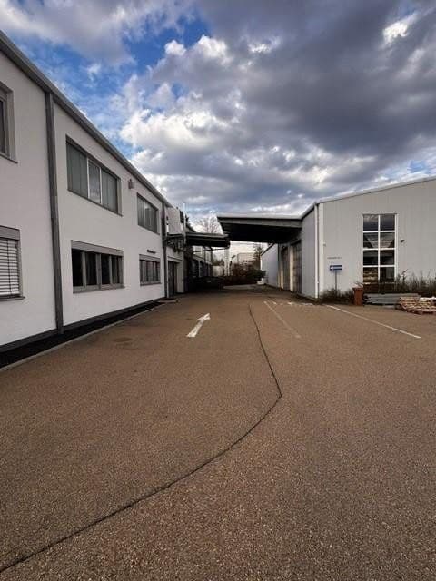 Prodej nebytového prostoru 6.072 m², Leipheim, Bavorsko Prodej nebytového prostoru 6.072 m², Leipheim, Bavorsko