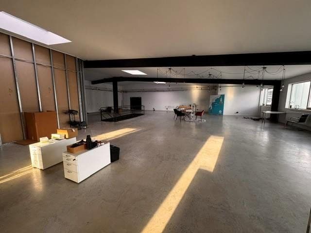 Prodej nebytového prostoru 6.072 m², Leipheim, Bavorsko Prodej nebytového prostoru 6.072 m², Leipheim, Bavorsko