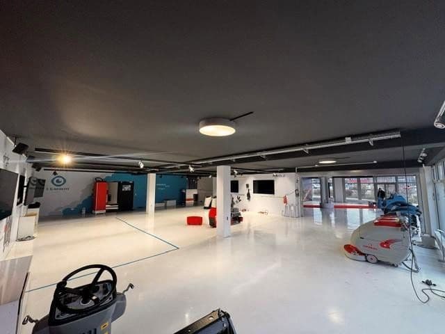 Prodej nebytového prostoru 6.072 m², Leipheim, Bavorsko Prodej nebytového prostoru 6.072 m², Leipheim, Bavorsko