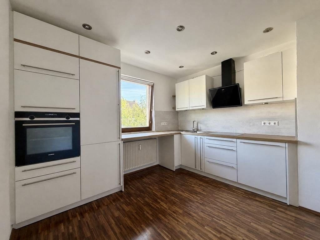 Pronájem bytu 4+kk 95 m², Aalen, Bádensko-Württembersko Pronájem bytu 4+kk 95 m², Aalen, Bádensko-Württembersko