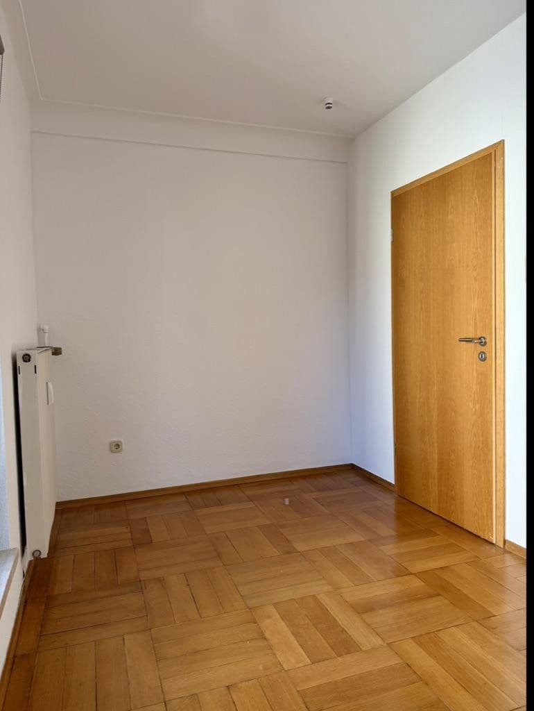 Pronájem bytu 4+kk 95 m², Aalen, Bádensko-Württembersko Pronájem bytu 4+kk 95 m², Aalen, Bádensko-Württembersko