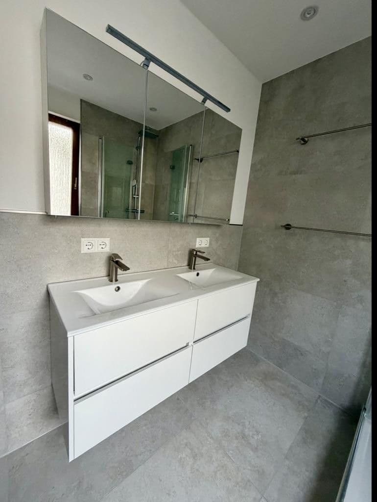 Pronájem bytu 4+kk 95 m², Aalen, Bádensko-Württembersko Pronájem bytu 4+kk 95 m², Aalen, Bádensko-Württembersko