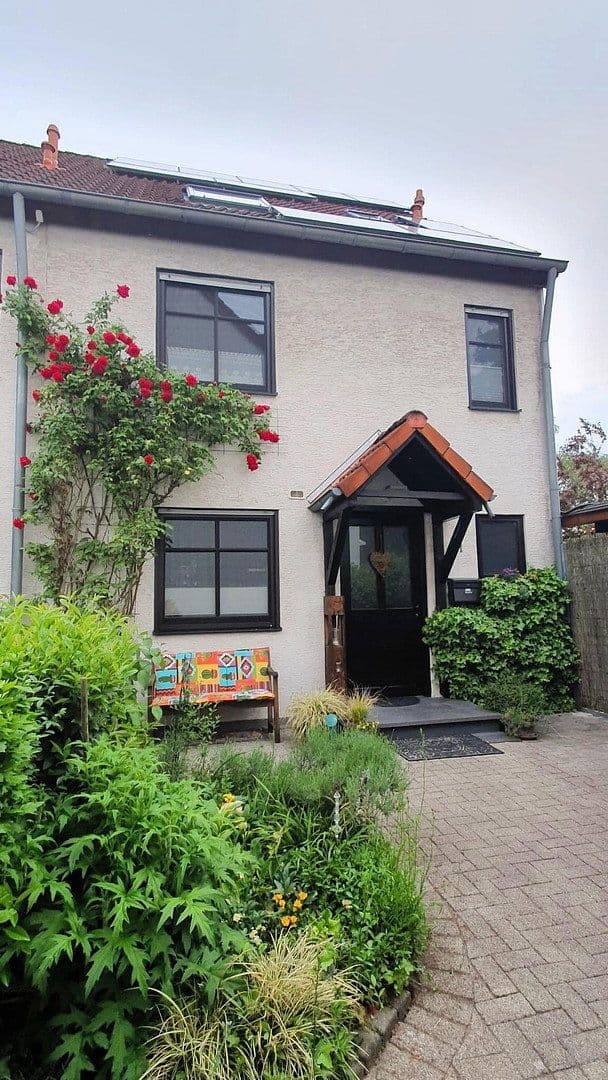 Prodej domu 144 m², pozemek 346 m², Köln Volkhoven/Weiler, Severní Porýní-Vestfálsko Prodej domu 144 m², pozemek 346 m², Köln Volkhoven/Weiler, Severní Porýní-Vestfálsko