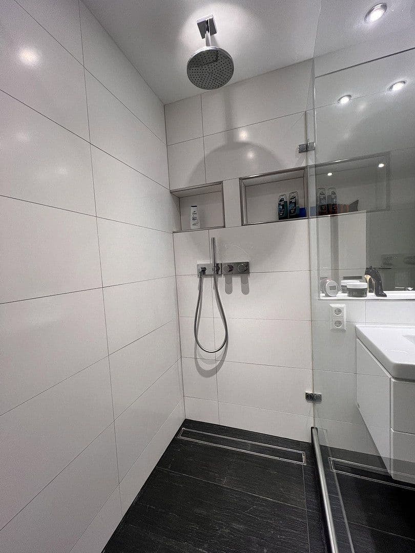 Prodej bytu 3+1 84 m², Stuttgart, Bádensko-Württembersko Prodej bytu 3+1 84 m², Stuttgart, Bádensko-Württembersko