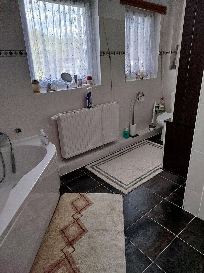Prodej domu 103 m², pozemek 983 m², Schwanewede, Dolní Sasko Prodej domu 103 m², pozemek 983 m², Schwanewede, Dolní Sasko