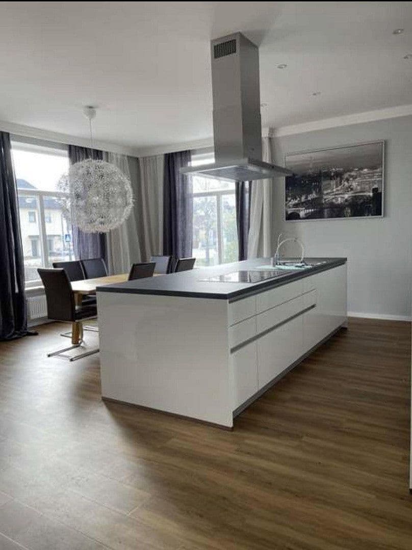 Pronájem bytu 3+1 97 m², Freisinger Str. 5, Ilmmünster, Bavorsko Pronájem bytu 3+1 97 m², Freisinger Str. 5, Ilmmünster, Bavorsko
