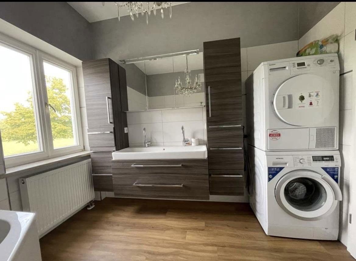 Pronájem bytu 3+1 97 m², Freisinger Str. 5, Ilmmünster, Bavorsko Pronájem bytu 3+1 97 m², Freisinger Str. 5, Ilmmünster, Bavorsko
