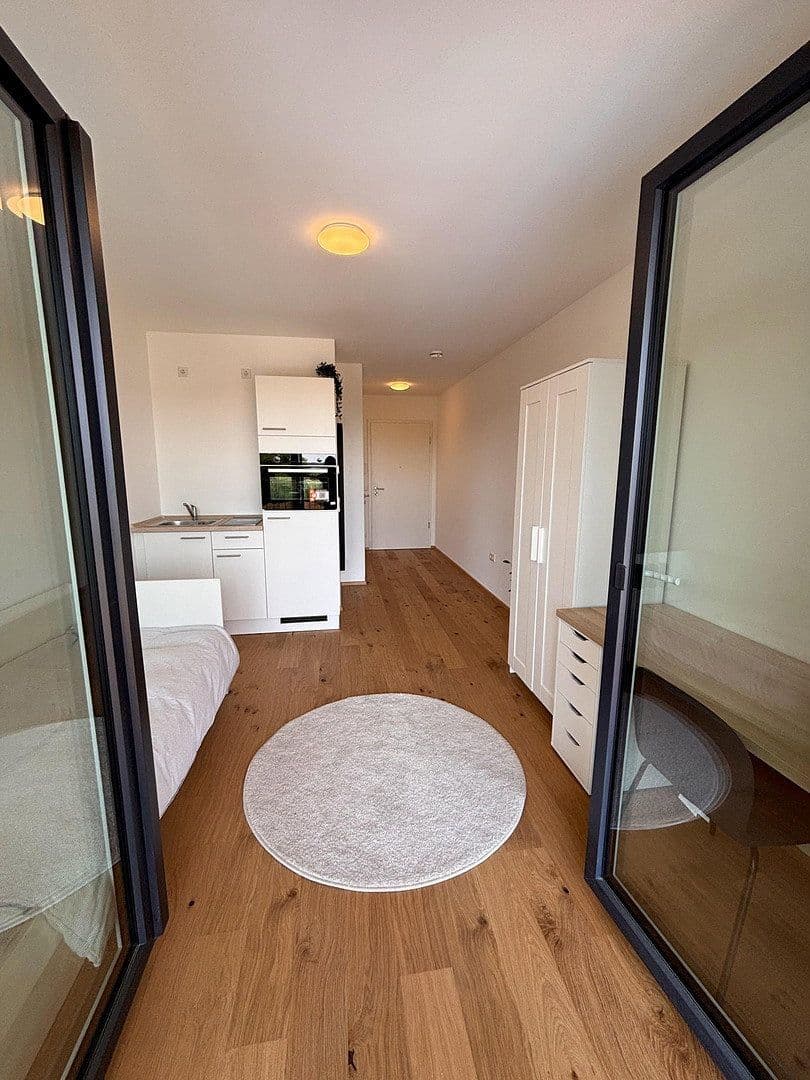 Pronájem bytu 1+1 25 m², Otto-Hahn-Straße 40, Regensburg, Bavorsko Pronájem bytu 1+1 25 m², Otto-Hahn-Straße 40, Regensburg, Bavorsko