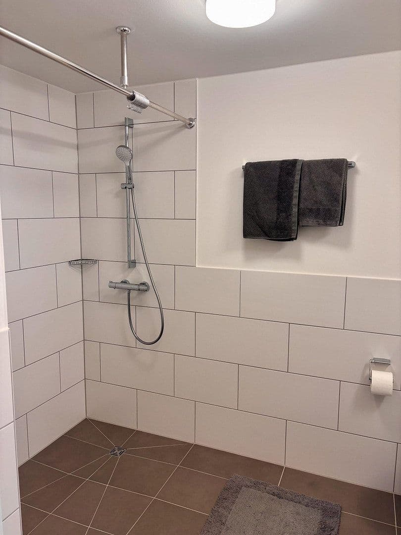 Pronájem bytu 1+1 25 m², Otto-Hahn-Straße 40, Regensburg, Bavorsko Pronájem bytu 1+1 25 m², Otto-Hahn-Straße 40, Regensburg, Bavorsko