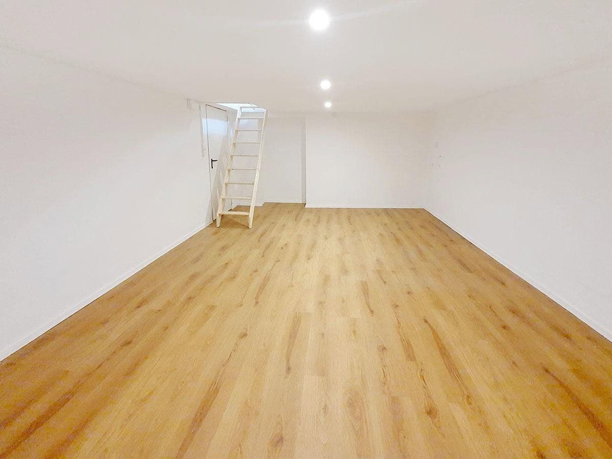 Pronájem bytu 3+1 102 m², Herderstraße 5, Berlin, Berlín Pronájem bytu 3+1 102 m², Herderstraße 5, Berlin, Berlín