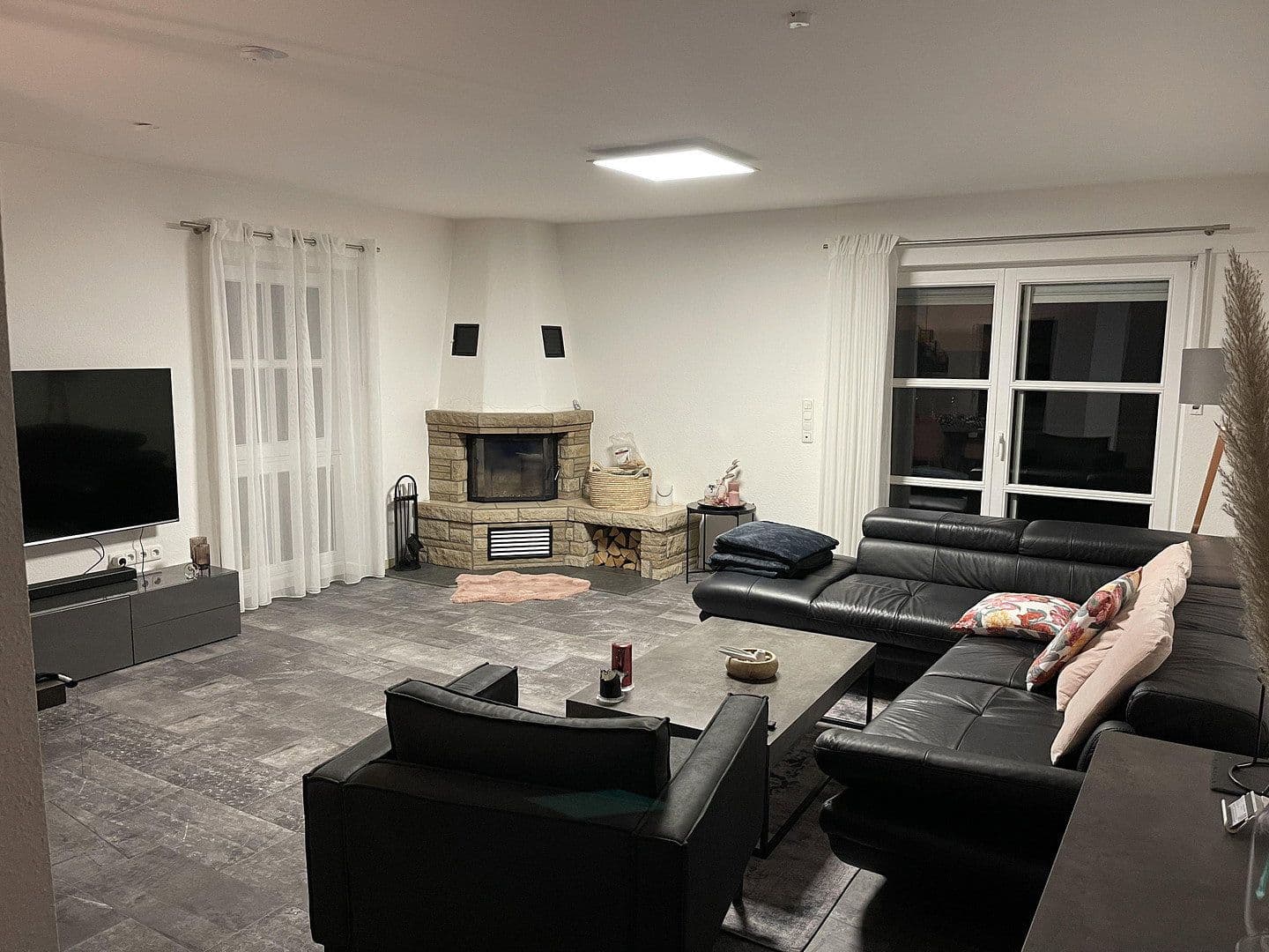 Prodej bytu 3+1 100 m², Ernst-Brasse-Straße 26A, Mönchengladbach, Severní Porýní-Vestfálsko Prodej bytu 3+1 100 m², Ernst-Brasse-Straße 26A, Mönchengladbach, Severní Porýní-Vestfálsko