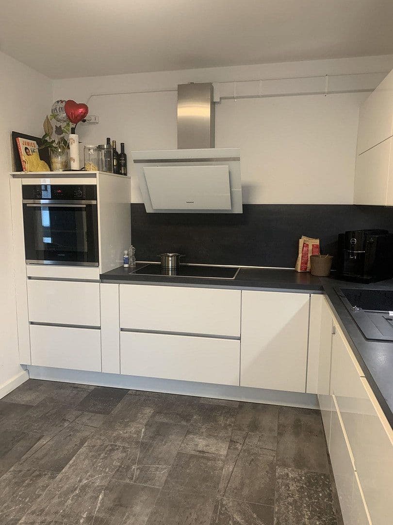 Prodej bytu 3+1 100 m², Ernst-Brasse-Straße 26A, Mönchengladbach, Severní Porýní-Vestfálsko Prodej bytu 3+1 100 m², Ernst-Brasse-Straße 26A, Mönchengladbach, Severní Porýní-Vestfálsko