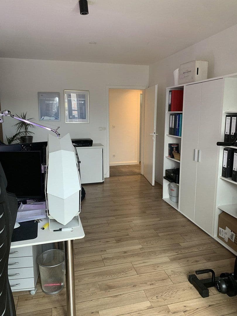 Prodej bytu 3+1 100 m², Ernst-Brasse-Straße 26A, Mönchengladbach, Severní Porýní-Vestfálsko Prodej bytu 3+1 100 m², Ernst-Brasse-Straße 26A, Mönchengladbach, Severní Porýní-Vestfálsko
