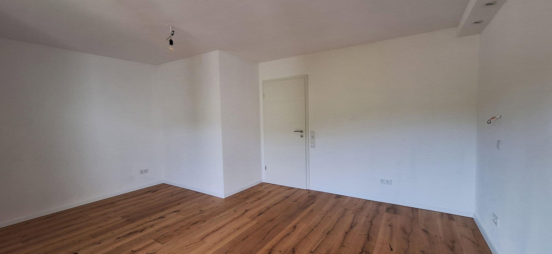 Prodej bytu 4+1 107 m², Heidelberg, Bádensko-Württembersko Prodej bytu 4+1 107 m², Heidelberg, Bádensko-Württembersko