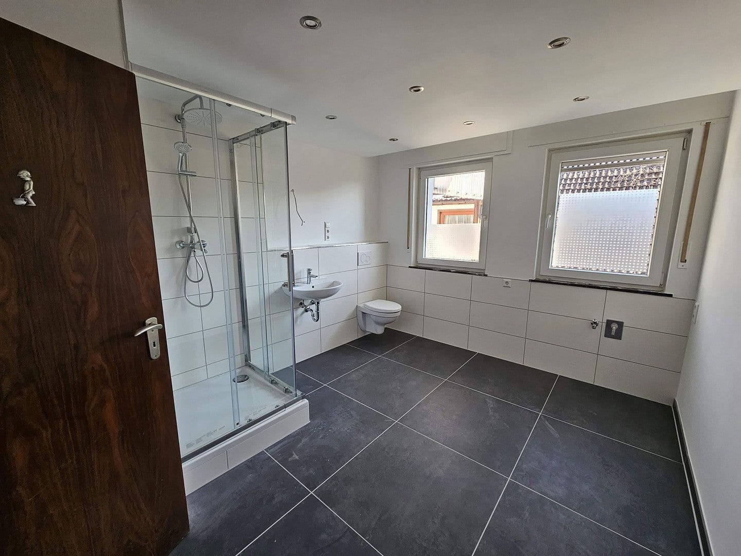 Pronájem bytu 4+1 120 m², Stutensee, Bádensko-Württembersko Pronájem bytu 4+1 120 m², Stutensee, Bádensko-Württembersko