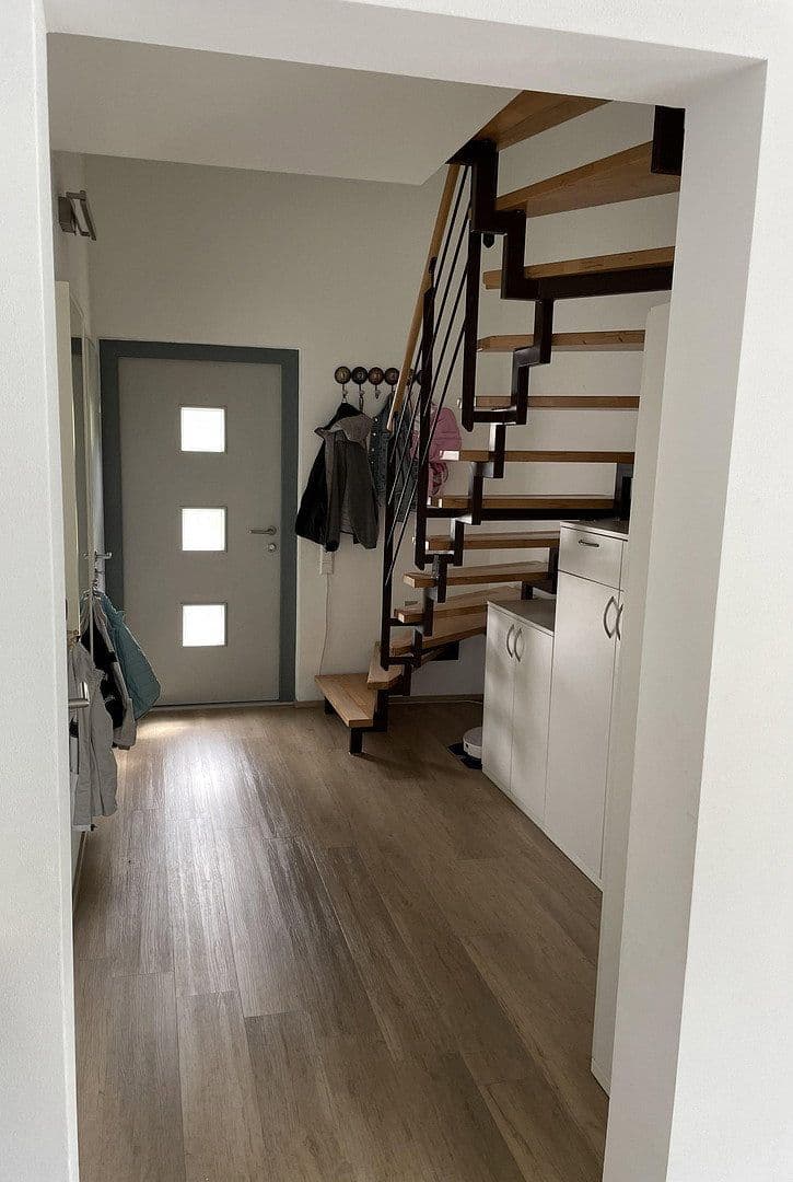 Prodej domu 90 m², pozemek 364 m², Sindelfingen, Bádensko-Württembersko Prodej domu 90 m², pozemek 364 m², Sindelfingen, Bádensko-Württembersko
