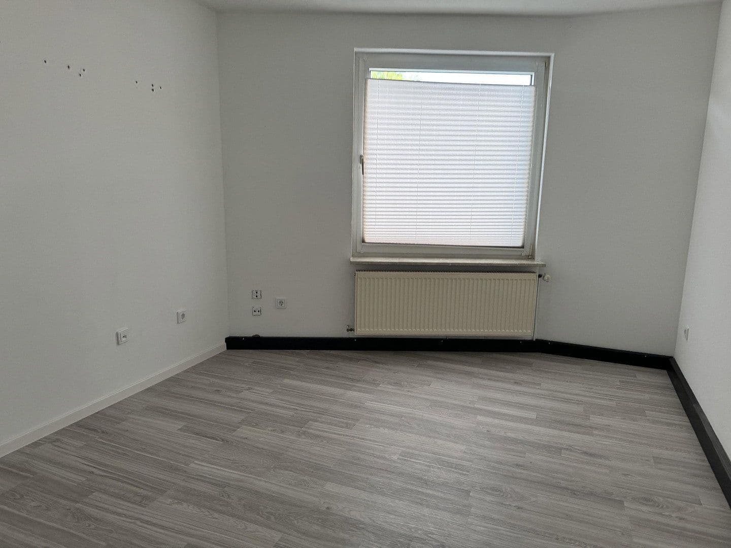 Pronájem bytu 4+1 110 m², Uslar, Dolní Sasko Pronájem bytu 4+1 110 m², Uslar, Dolní Sasko