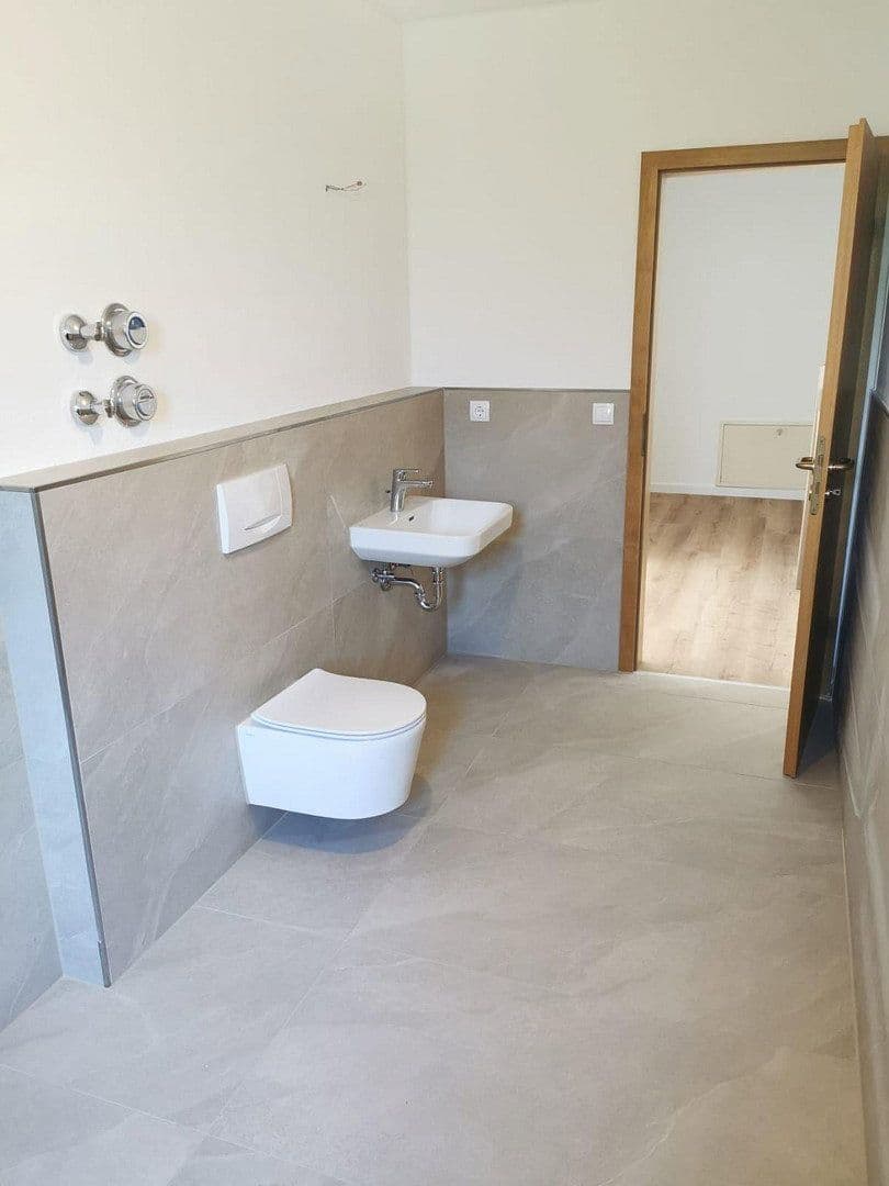 Pronájem bytu 3+1 90 m², Dietmannsried, Bavorsko Pronájem bytu 3+1 90 m², Dietmannsried, Bavorsko