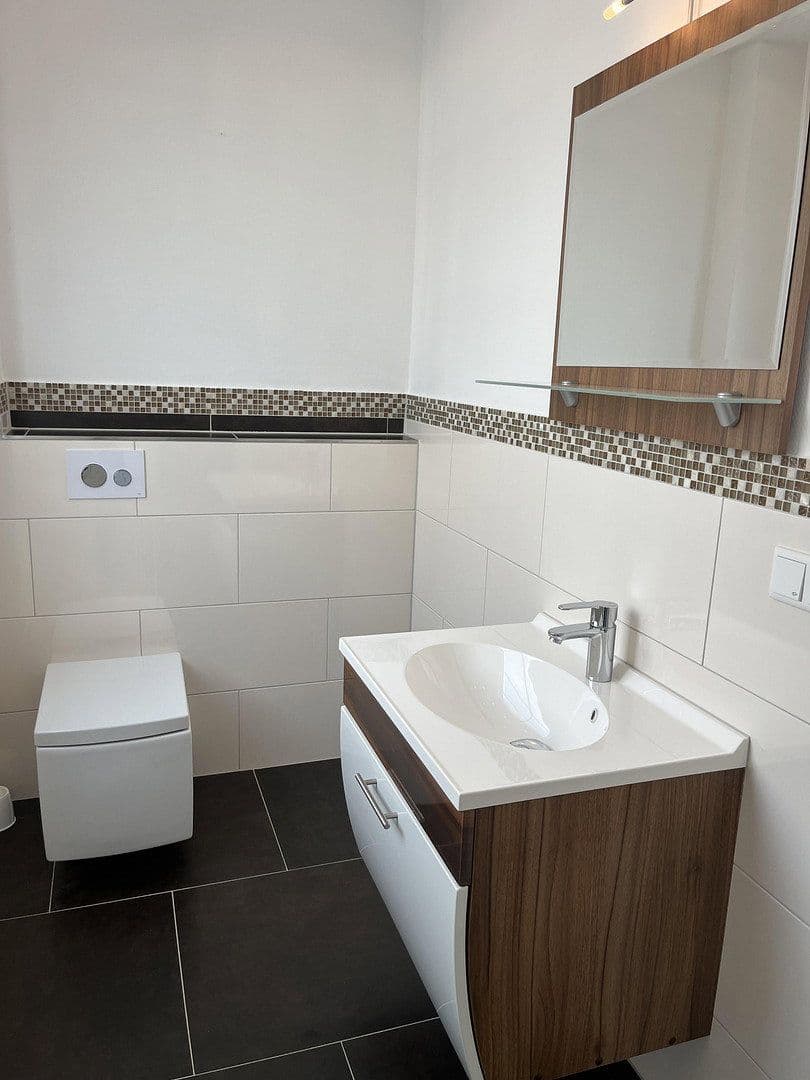 Prodej domu 160 m², pozemek 512 m², Hagensche Straße 40, Lage, Severní Porýní-Vestfálsko Prodej domu 160 m², pozemek 512 m², Hagensche Straße 40, Lage, Severní Porýní-Vestfálsko