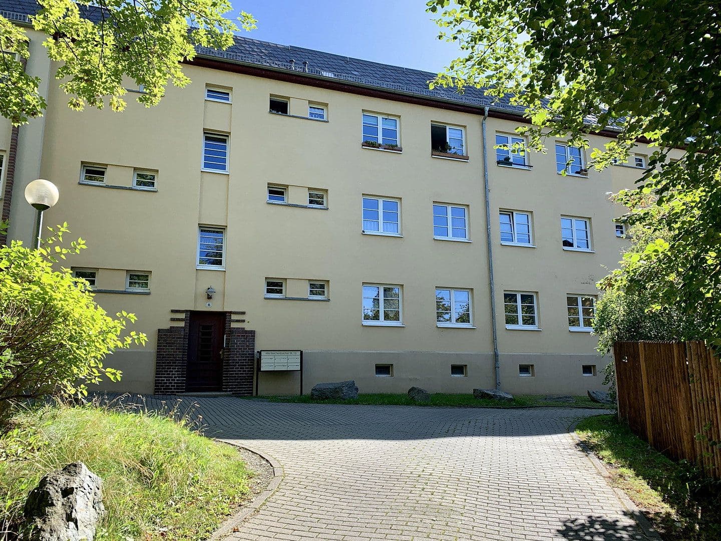 Pronájem bytu 3+1 64 m², Alter Reichenbacherstr. 16, Plauen, Sasko Pronájem bytu 3+1 64 m², Alter Reichenbacherstr. 16, Plauen, Sasko