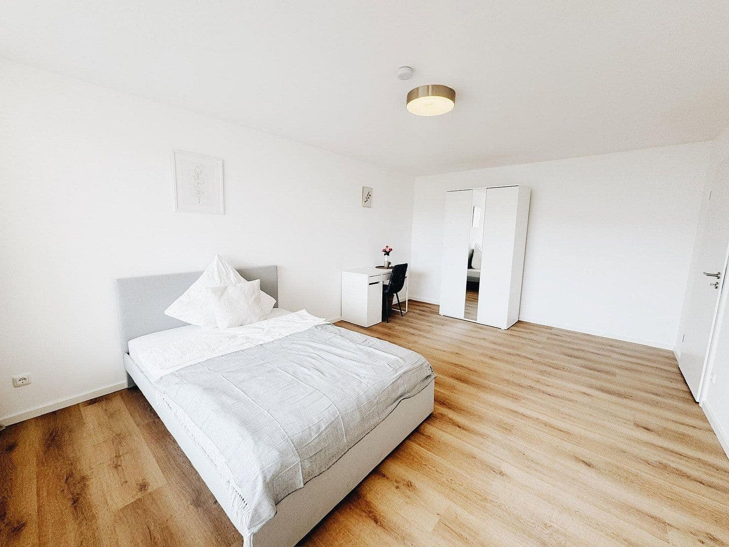 Pronájem bytu 77 m², Stemplingeranger 11, München, Bavorsko Pronájem bytu 77 m², Stemplingeranger 11, München, Bavorsko