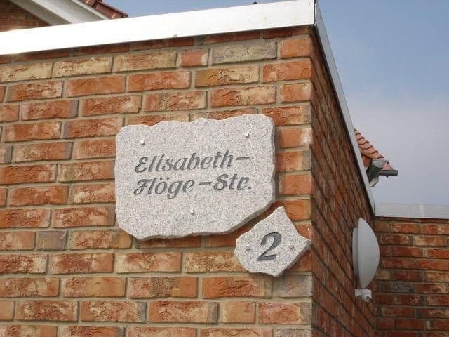 Pronájem bytu 3+1 110 m², Elisabeth-Flöge-Str. 2, Sarstedt, Dolní Sasko Pronájem bytu 3+1 110 m², Elisabeth-Flöge-Str. 2, Sarstedt, Dolní Sasko