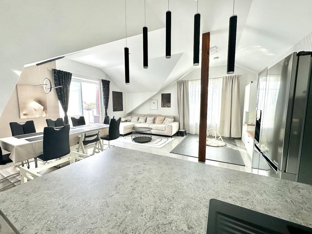 Pronájem bytu 3+1 110 m², Elisabeth-Flöge-Str. 2, Sarstedt, Dolní Sasko Pronájem bytu 3+1 110 m², Elisabeth-Flöge-Str. 2, Sarstedt, Dolní Sasko