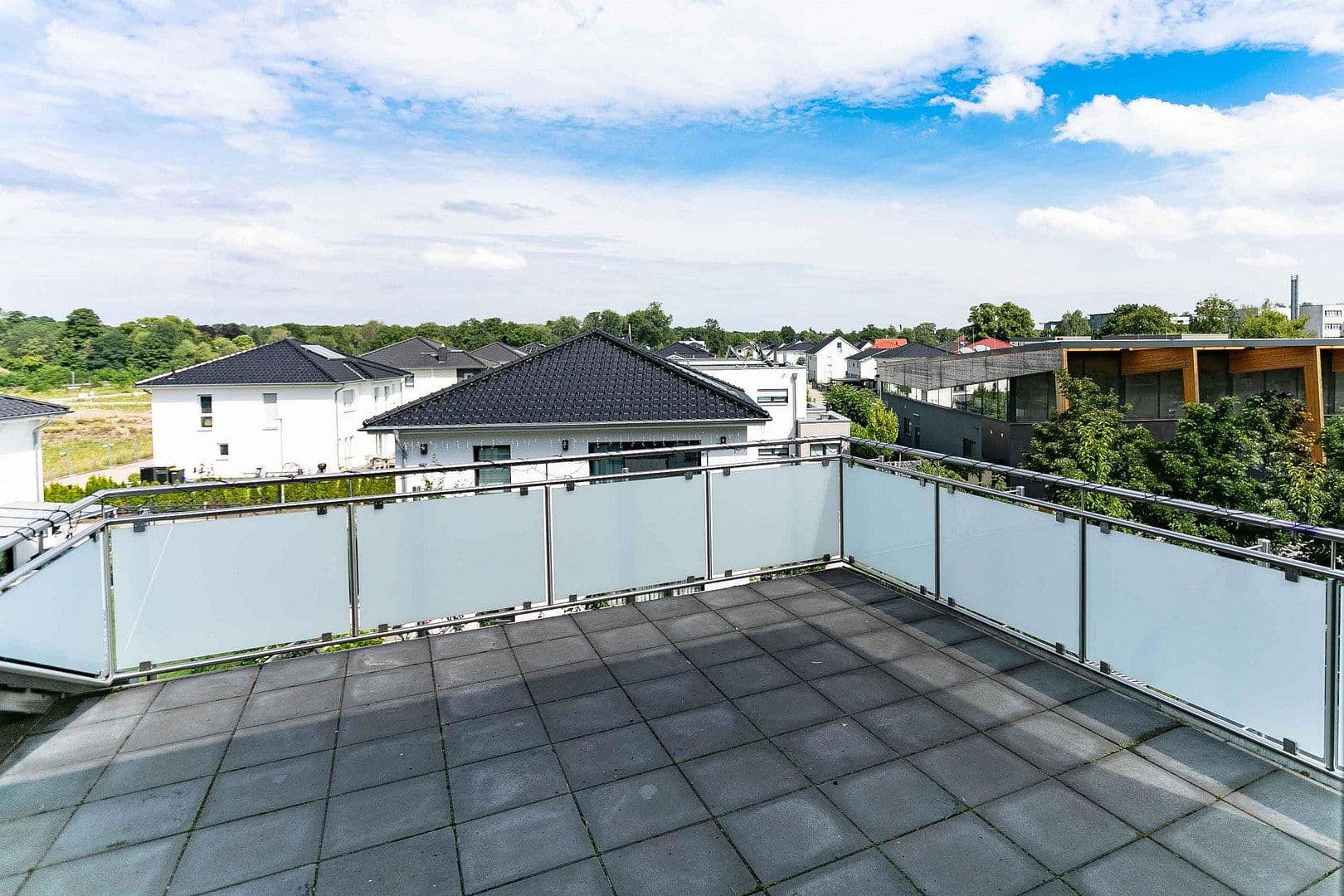 Pronájem domu 151 m², pozemek 500 m², Berlin, Berlín Pronájem domu 151 m², pozemek 500 m², Berlin, Berlín
