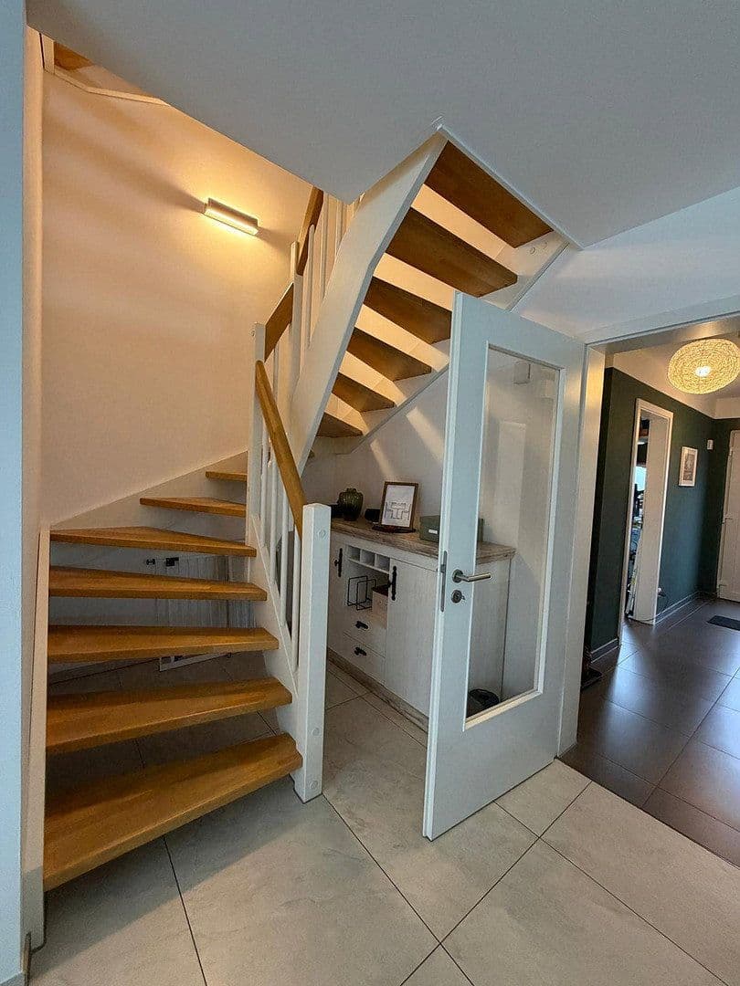 Pronájem domu 151 m², pozemek 500 m², Berlin, Berlín Pronájem domu 151 m², pozemek 500 m², Berlin, Berlín