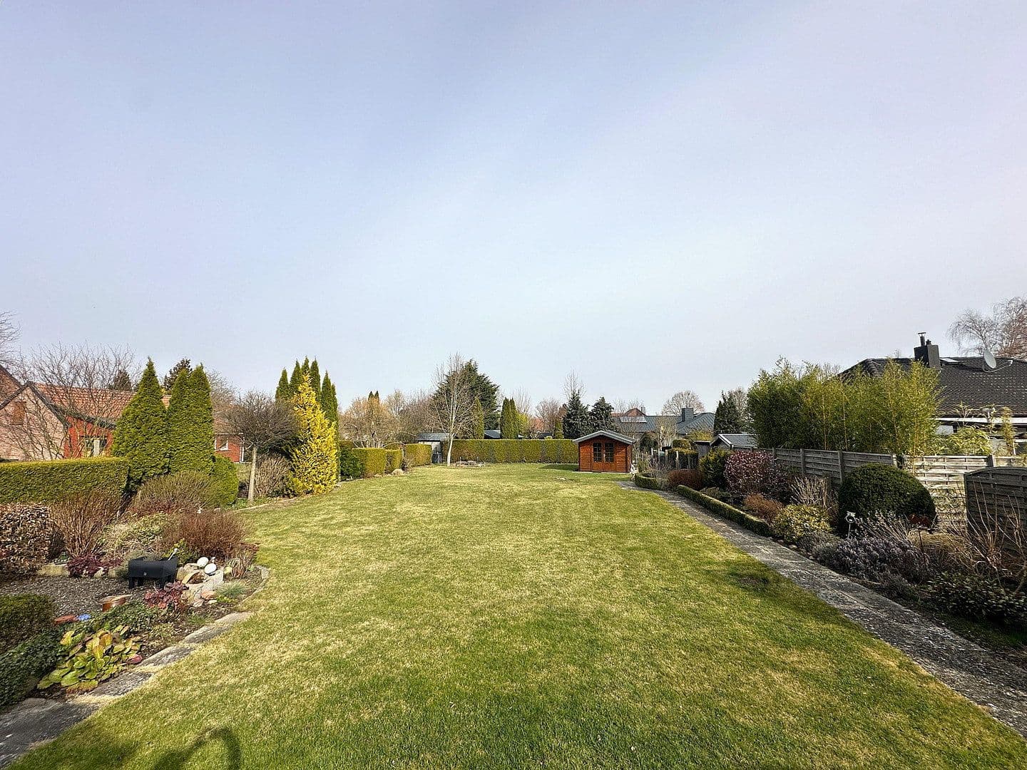 Prodej domu 202 m², pozemek 1.087 m², Königslutter am Elm, Dolní Sasko Prodej domu 202 m², pozemek 1.087 m², Königslutter am Elm, Dolní Sasko