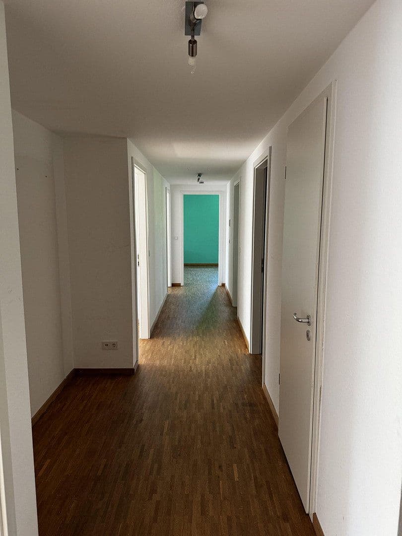 Prodej bytu 4+1 107 m², Freiburg im Breisgau, Bádensko-Württembersko Prodej bytu 4+1 107 m², Freiburg im Breisgau, Bádensko-Württembersko