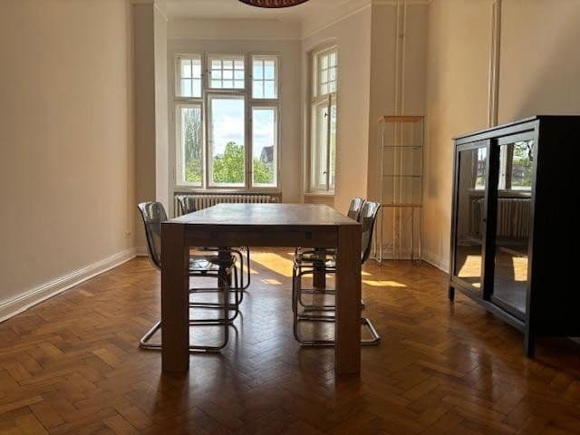Prodej bytu 3+1 86 m², Fritschestr.77, Berlin, Berlín Prodej bytu 3+1 86 m², Fritschestr.77, Berlin, Berlín