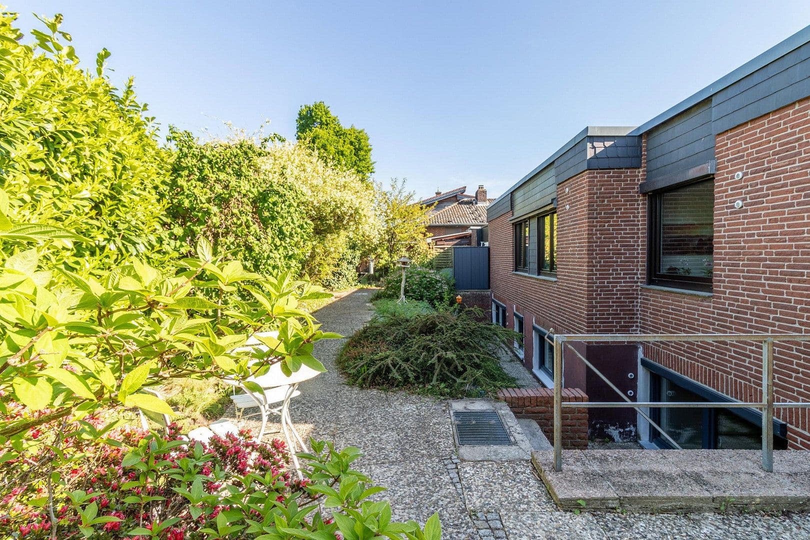 Prodej domu 162 m², pozemek 516 m², Burgdorf, Dolní Sasko Prodej domu 162 m², pozemek 516 m², Burgdorf, Dolní Sasko